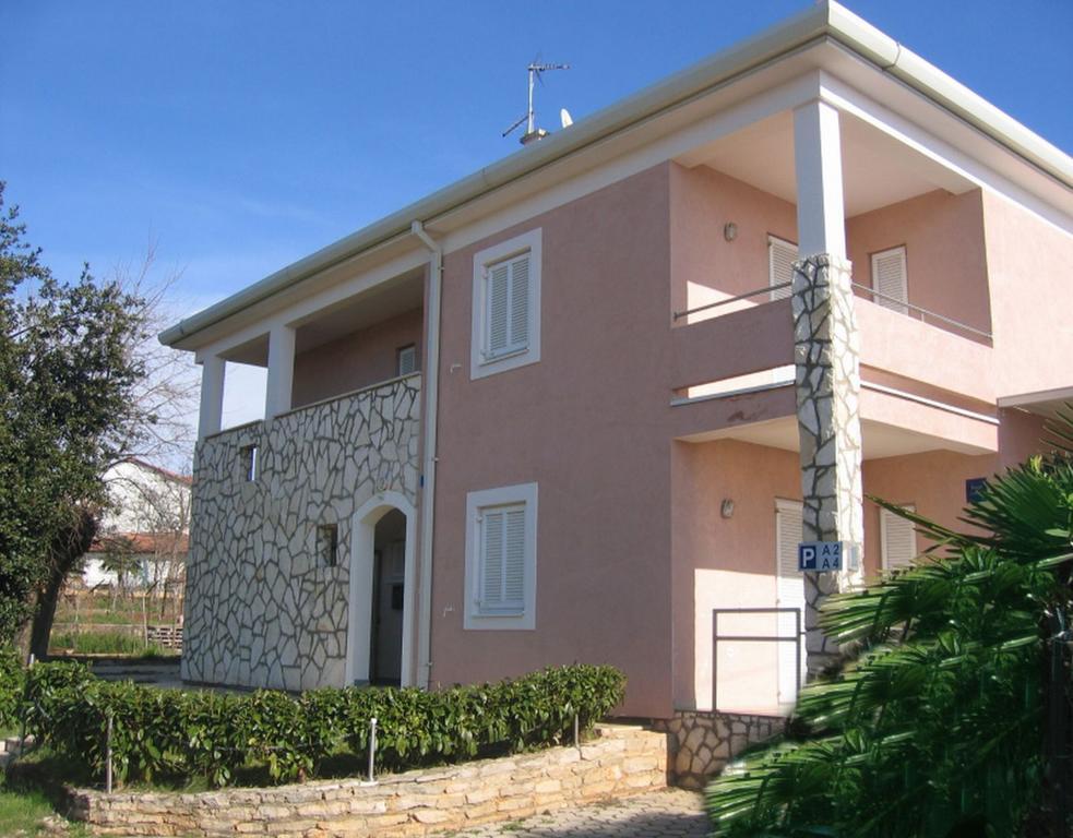 Apartments Fuchs Umag Zimmer foto