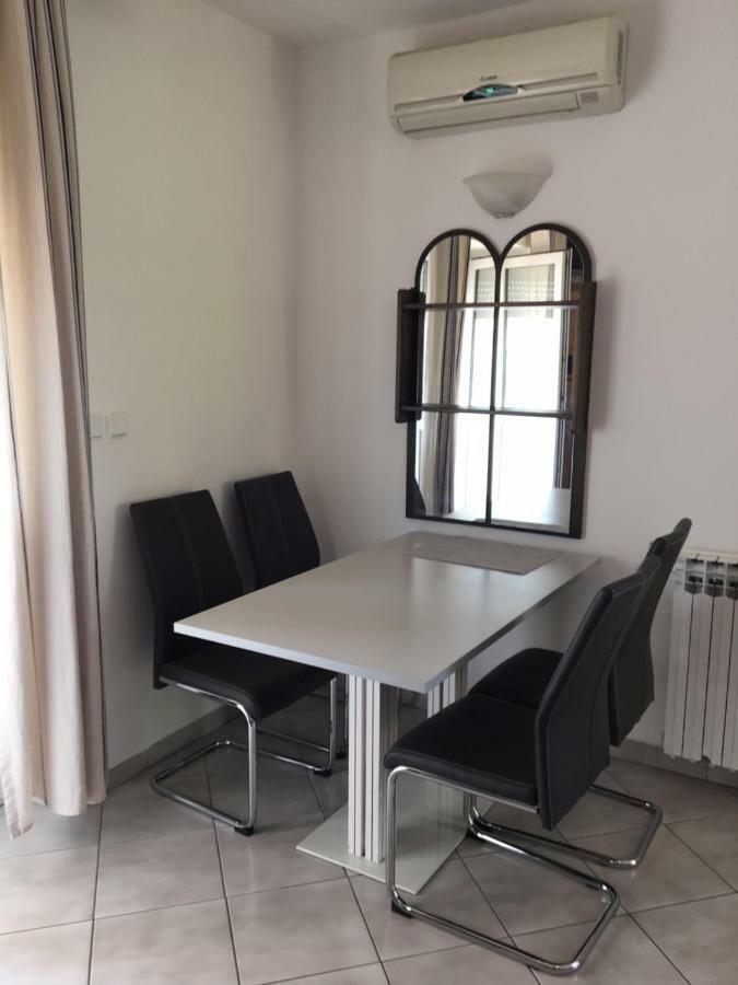 Apartments Fuchs Umag Exterior foto
